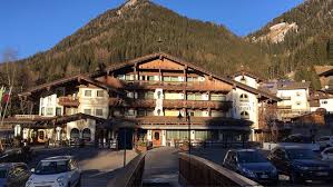 Hotel apartments accommodation and tourist information. Sport Hotel Majare 189 2 0 7 Prices Reviews Pozza Di Fassa Italy Province Of Trento Tripadvisor