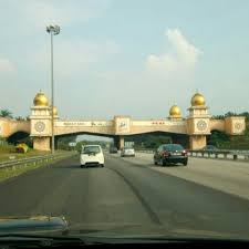 Just look for the 'free cancellation' message during your hotel search. Plaza Tol Tanjung Malim Kerling Selangor