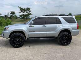 2007 toyota 4runner with 20x12 44