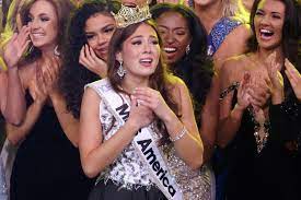 Miss America 2022 winner, Emma Broyles ...