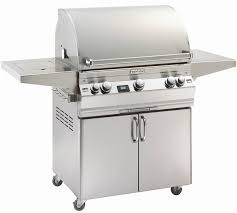 inch freestanding grill with 660 sq