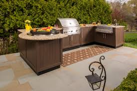 designing the perfect outdoor kitchen