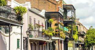 new orleans hostels perfect for backpackers