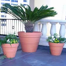 poly resin italian style garden planter