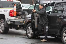 Every truck owner understands how important it is to lift their truck using only the best leveling kit. Suv Towed Away With 1 Year Old Nyc Boy Still Inside New York Daily News