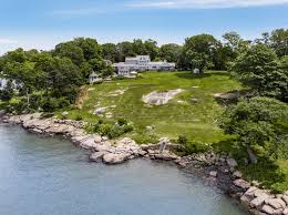 guilford home with views of thimble islands