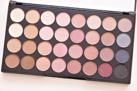 32 eyeshadow palette review swatches