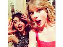 are-taylor-swift-and-sarah-hyland-still-friends