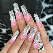 The gold glittery contrasts beautifully with pink polish. 32 Super Cool Pink Nail Designs That Every Girl Will Love Polish And Pearls