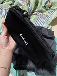 chanel makeup cosmetic pouch