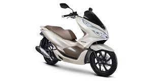 You can park them just about anywhere. New Honda Pcx 150 2021 Prices Fact Sheet Colors And Consumption