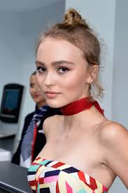 lily rose depp s makeup and topknot at