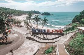 Pantai karang jahe rembang 5. Delapan Lokasi Wisata Di Pacitan Mulai Dibuka Bagi Pelancong
