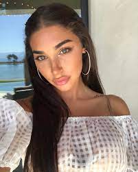 chantel jeffries shares her day to