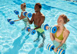 water aerobics swimming cles in