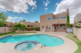 albuquerque nm homes with pools