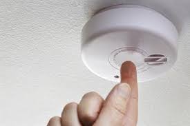 Whether you're looking for a hardwired or the kidde carbon monoxide and smoke alarm features a loud 85db alarm and voice alerts specific to the hazard identified. Smoke And Carbon Monoxide Detectors