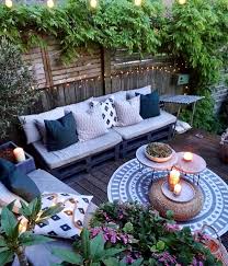pallet patio ideas to upcycle your