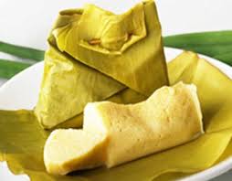 Kue barongko atau yang terkenal dengan sebutan nama kue bugis ini adalah salah satu kue basah tradisional dari daerah sulawesi selatan khususnya daerah bugis makassar. Barongko Unggul Pada Cita Rasa Dan Nilai Filosofi Balai Pelestarian Nilai Budaya Sulawesi Selatan