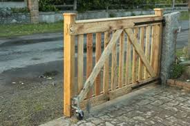 The warranty on most gate kits is only valid if a professional technician installs the. Pallet Wood Driveway Gates 4 Steps Instructables