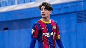 Álex collado gutiérrez is a spanish professional footballer who plays for and captains fc barcelona b. Barcelona Extend Hot Prospect Collado S Camp Nou Stay