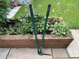 7 best edging shears for your lawn uk