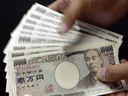 VALUUTAT: Jeni ennätysalas, kun Japanin keskuspankki laski korot  miinukselle | Kauppalehti