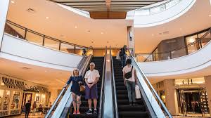 Aventura mall is the premier shopping destination in miami and south florida, and one of the top shopping centers in the u.s. Aventura Mall Announces 19 New Tenants South Florida Business Journal
