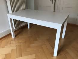 Zur zeit hat ikea nur einen ausziehbaren glastisch im angebot. Ikea Bjursta Esstisch Ausziehbar Kaufen Auf Ricardo