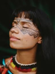 ecuadorian amazon wituk face painting