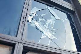 broken window repair costs how much in