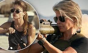 Linda hamilton is returning to her iconic role in 2019's terminator: Linda Hamilton Embarked On Year Long No Carbs Diet And Fitness Regimen For Terminator Dark Fate Daily Mail Online