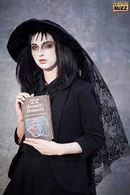 Lydia's age is never stated, but winona ryder was 17 when the movie was filmed, and barbara refers to novak was referring to how characters in the film summoned beetlejuice to help them. Lydia Deetz One Big Dark Room Beetlejuice By Paper Cube Cosplay Beetlejuice Pinterest Lydia Deetz Cosplay Beetlejuice Halloween Lydia Deetz Costume