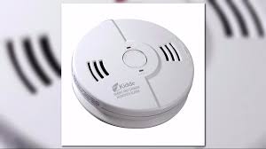 why guy why does my smoke alarm