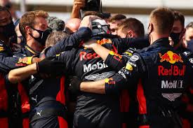 De jonge coureur schuwt 2020 zou het jaar worden waarin verstappen en red bull een serieuze gooi zouden doen naar de. Red Bull S Max Verstappen Wins 2020 Formula One 70th Anniversary Grand Prix