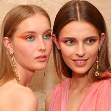 colorful and bold spring 2020 makeup looks