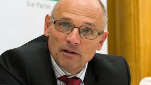 Er ist seit 2007 mitglied im nationalrat. Svp Zurich Alfred Heer Tritt Als Prasident Der Svp Zurich Zuruck
