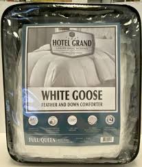 Hotel Grand Comforter For