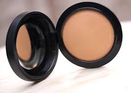 the mac mineralize skinfinish natural