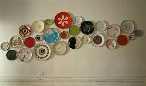Decorate Walls With Plates