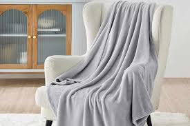 this best selling lightweight blanket