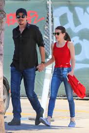 Who are her previous boyfriends? Emma Roberts Out Holding Hands With Her Boyfriend In Hollywood Gotceleb