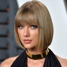 Taylor alison swift born in pennsylvania u.s in 1989 on 13 december. Taylor Swift Songs Age Facts Biography
