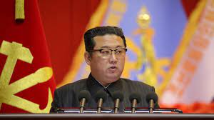 Kim Jong-un attends memorial event for ...