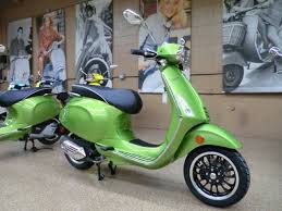 New 2018 Vespa Sprint 50 Scooters In Downers Grove Il Stock