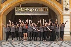 what does a day at l makeup insute