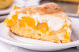 a dream of peaches n cream cake