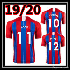 Aug 27 2020 eberech eze signed a 5 year contract by transfer from qpr to crystal palace (cp) for a $19.58 million fee. 2021 Top Quality Home Crystal Palace Soccer Jersey 19 20 Mens Zaha 2019 2020 Milivojevic Townsend Sakho Football Shirt Jersey From Ass186 19 5 Dhgate Com