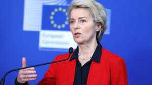 Ursula von der Leyen a devenit bunică pentru prima dată. Preşedinta Comisiei Europene are șapte copii | Digi24