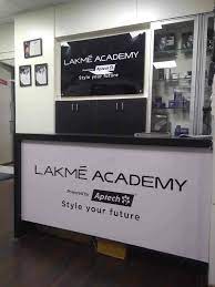 lakme academy in swargate pune best